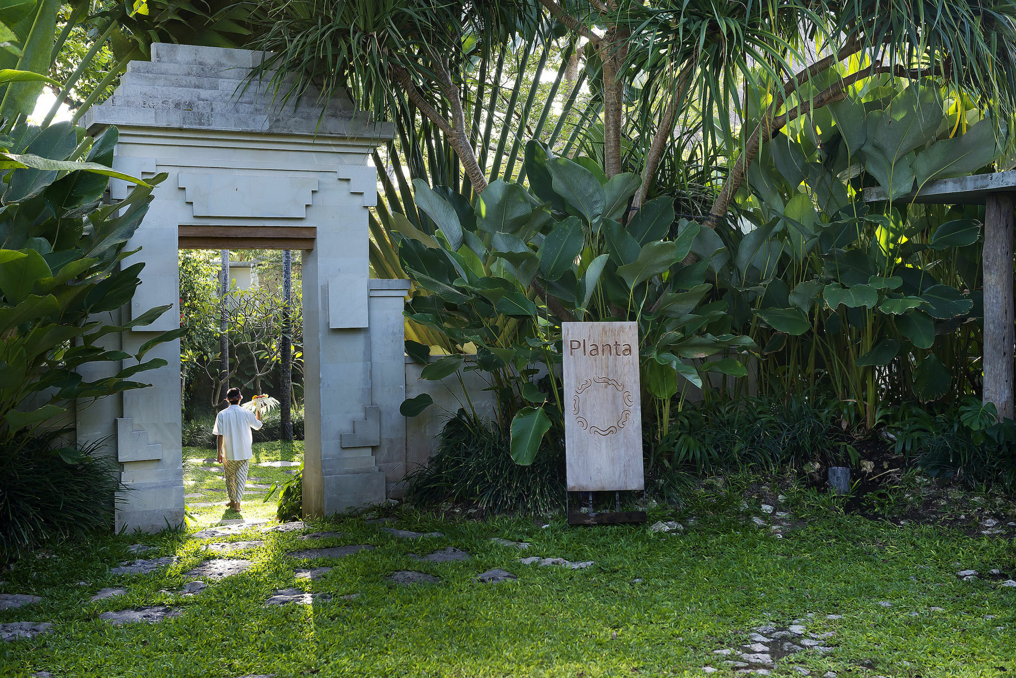 Planta Boutique Resort Canggu Exteriör bild